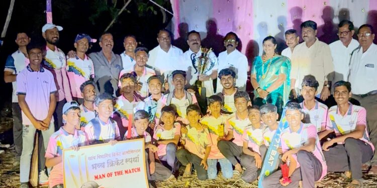 वैजनाथ संघ धाकेश्वर चषकाचा मानकरी