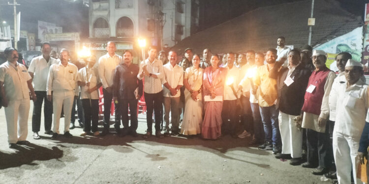 कर्जत शहरात मशाल मिरवणूक