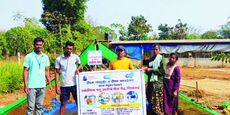 शेतकऱ्यांसाठी चारा उत्पादनाचे प्रात्यक्षिक