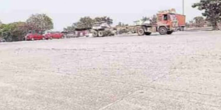 काँक्रिटीकरणामुळे वाहतूक कोंडीतून दिलासा