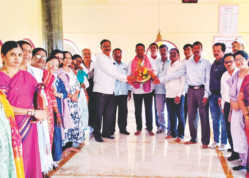 अध्यापकांकडून जुन्या आठवणींना उजाळा