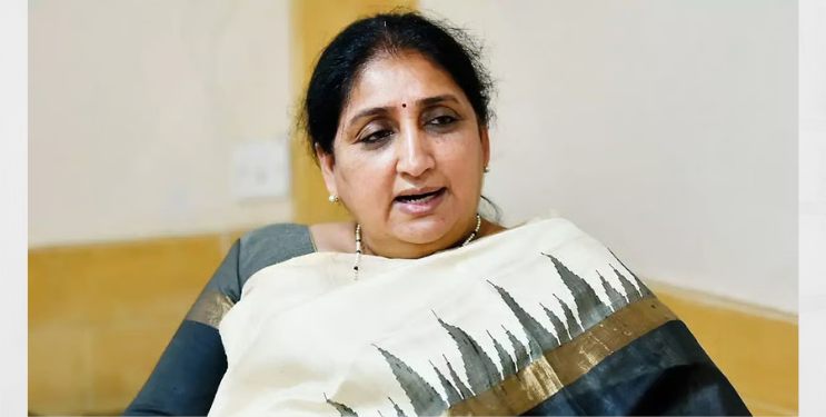 सुनेत्रा पवार आज उपमुख्यमंत्रीपदाची शपथ घेणार