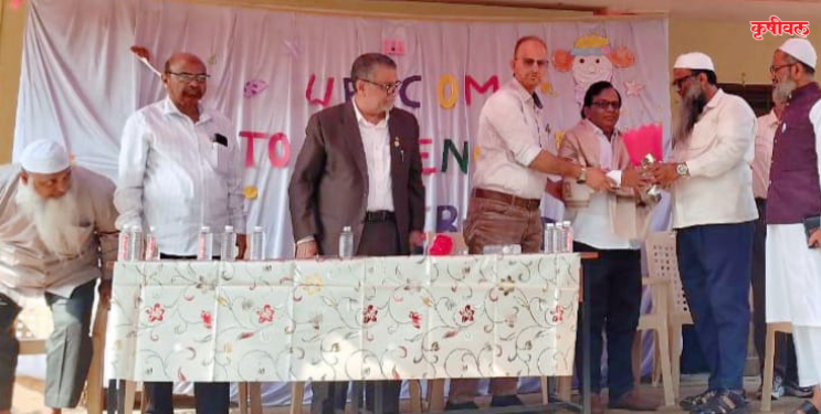 मेहबूब इंग्लिश मीडियम स्कूलमध्ये विज्ञान प्रदर्शन उत्साहात