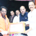 धिरेंद्र ठाकूर यांना पुरस्कार प्रदान