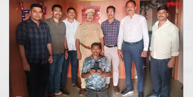 मोबाईल चोरट्याला अटक