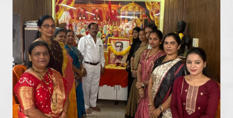 हिंदुहृदयसम्राट बाळासाहेब ठाकरे यांना अभिवादन