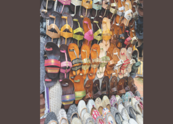 संसद भवनात कोल्हापुरी चपलांचा थाट