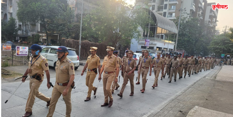 निवडणुकीच्या अनुषंगाने पोलिसांचे संचलन