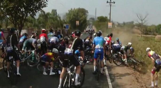 पुणे ग्रँड चॅलेंज सायकल टूर दरम्यान भीषण अपघात