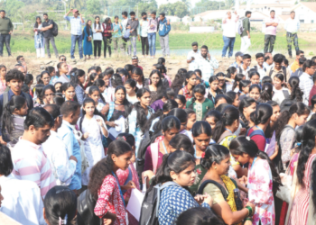 बारावीच्या परीक्षेला सुरुवात