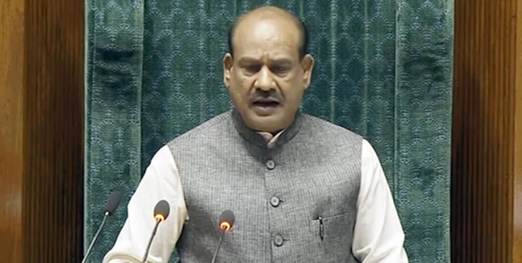 लोकसभा अध्यक्षांविरोधात अविश्वास प्रस्ताव