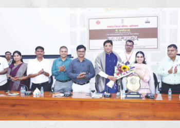 सत्यजित बडे यांची प्रशासकीय सेवेत झेप