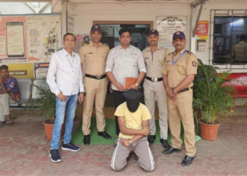 सराईत मोबाईल चोरटा पोलिसांच्या ताब्यात