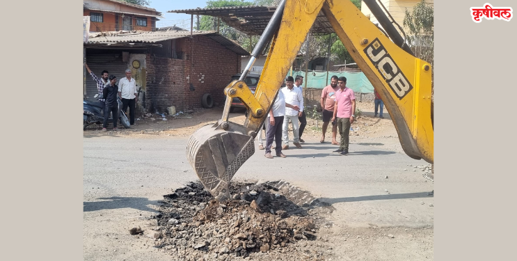 कशेळे रस्त्याच्या दुरुस्तीच्या कामाला सुरुवात