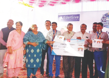 पीएनपीच्या विद्यार्थ्यांचे विज्ञान प्रदर्शनात यश