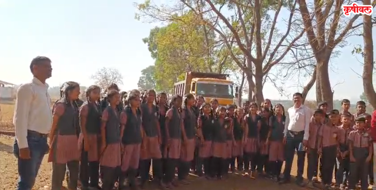 नेरळ विद्या भवन पाण्याविना