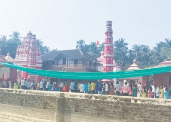 श्री रामेश्वर मंदिरात अलोट गर्दी