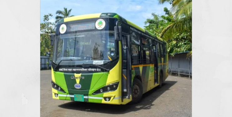 सार्वजनिक वाहतूक व्यवस्थेवर ताण