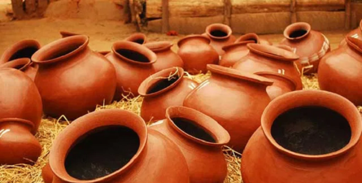 गरीबांचा ‘फ्रीज’ बाजारात दाखल