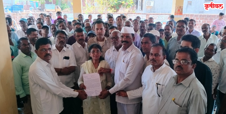 खारगाव खुर्द ग्रामपंचायतीला टाळे