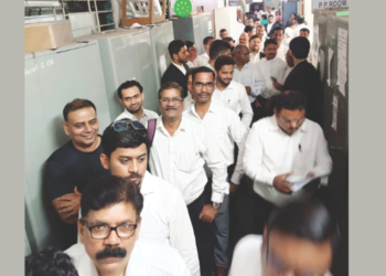 बार कौन्सिल निवडणुकीत उत्स्फूर्त मतदान