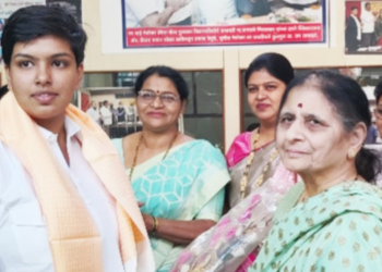 कुस्तीपटू कृष्णाई वाडकर यांचा सत्कार