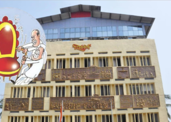 शिंदे गटाची जागा विरोधी बाकावर?