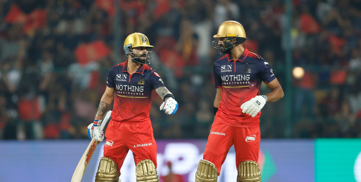 आयपीएलची ‌‘रॉयल’ सुरूवात