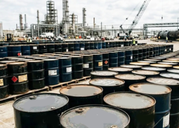 औद्योगिक क्षेत्रावर इंधन टंचाईचे सावट