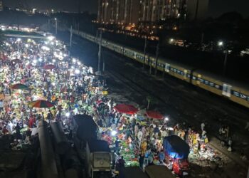 जीव धोक्यात घालून खरेदी