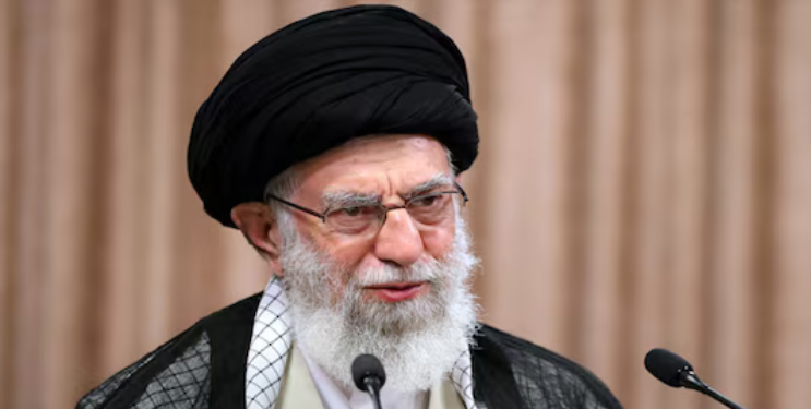 अमेरिका, इस्त्रायलच्या हल्ल्यात खामेनींचा मृत्यू