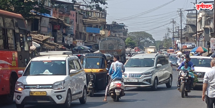 वाहतूक कोंडीने शिमग्याचा रंग फिका