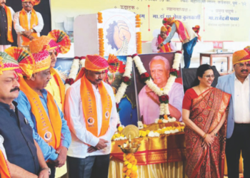 कंत्राटी कामगार संघाचे त्रैवार्षिक अधिवेशन