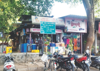 खांदा कॉलनीला फेरीवाल्यांचा विळखा