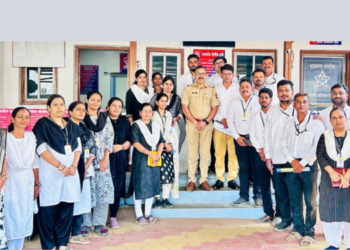 कायद्याच्या विद्यार्थ्यांना पोलिसांकडून धडे