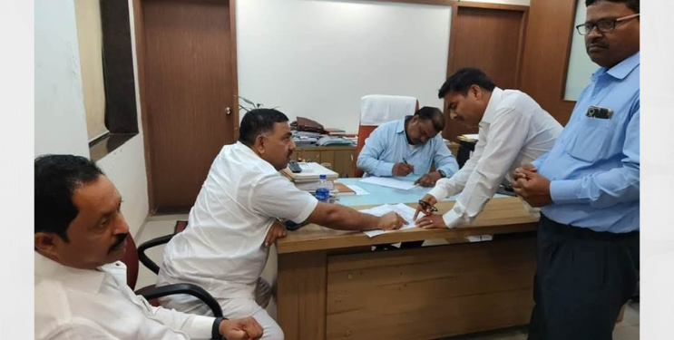 तोंडरे गावातील पूरस्थितीवर संयुक्त बैठक