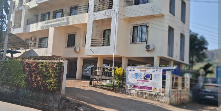 ‌‘लाईव्ह प्रक्षेपण‌’वरून महाभडका