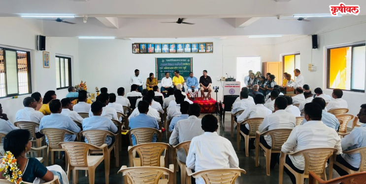 कुटुंब प्रबोधन सत्रात शिक्षकांचा उत्स्फूर्त सहभाग