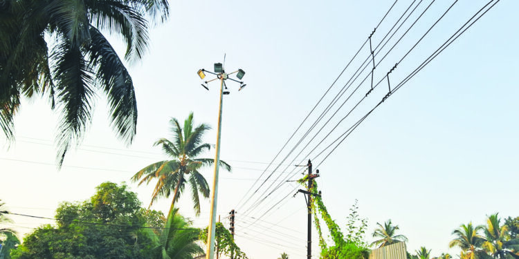 श्रीवर्धनमध्ये पथदिव्यांचा गोंधळ