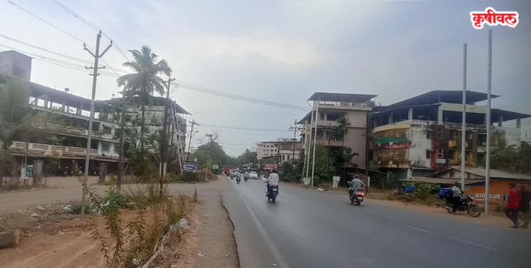 जुने माणगाव चौकात गतिरोधकांची गरज