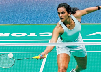 सिंधू-आयुषची दमदार कामगिरी