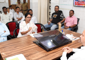 अलिबागच्या जिल्हा रुग्ण प्रशासनाला शेकापचा दणका