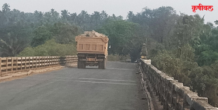 साळाव पुलावरून अवजड वाहतूक सुरूच