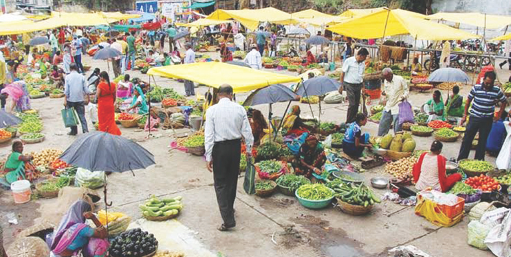 आठवडा बाजार सुरू करण्याची मागणी