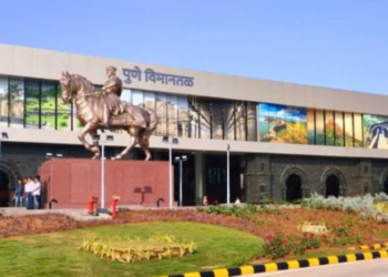 हवाई दलाच्या विमानाचा अपघात