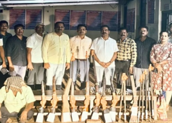 बंदूक निर्मितीच्या कारखान्यावर छापा