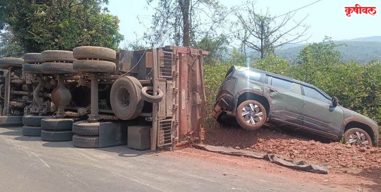 म्हसळ्यात ओव्हरलोड बॉक्ससाईड ट्रेलर पलटी