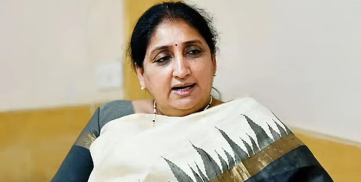 सुनेत्रा पवारांचा उमेदवारी अर्ज दाखल