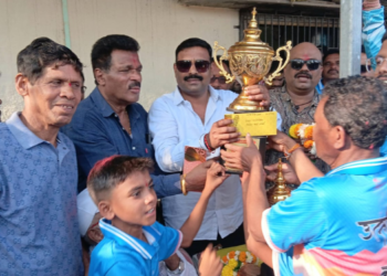 उंच काट्यांच्या स्पर्धेत मरीदेवी मंडळ विजेता