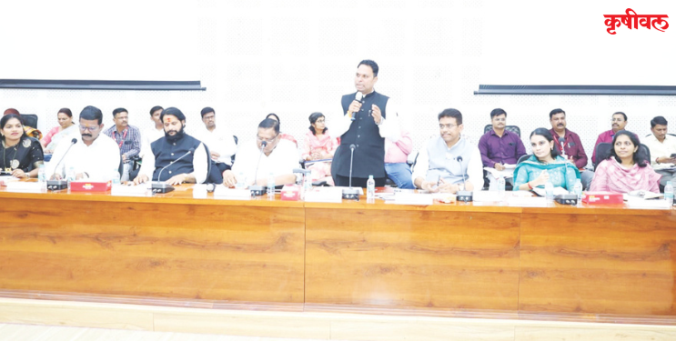 जिल्हा परिषदेची पहिलीच सभा गदारोळात